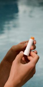 Dr. Hauschka Lip Care Stick_04