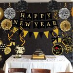 Famoby Happy New Year Banner -07
