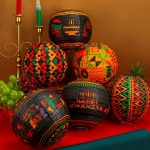 Kwanzaa Paper Lanterns Party Decorations_03