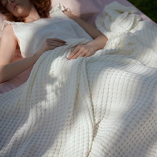Bedsure Cooling Bamboo Waffle Queen Size Blanket